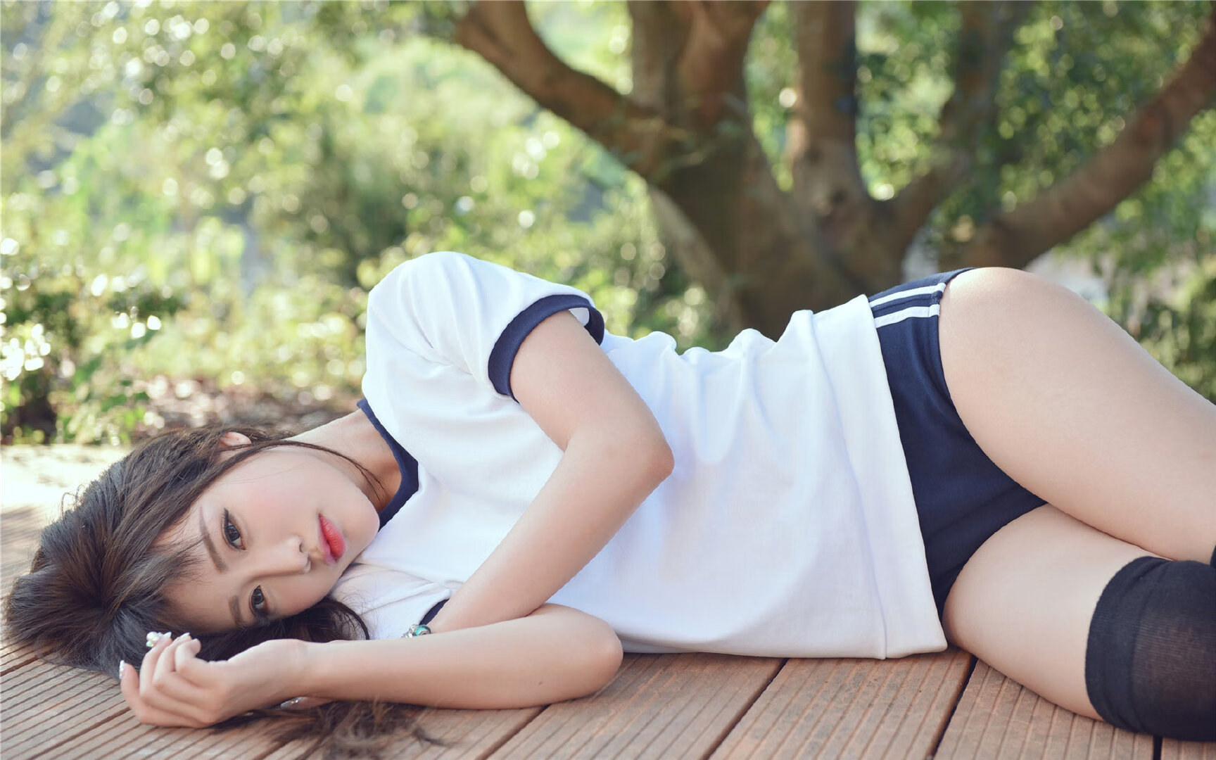 FIFA世俱杯-球队核心在赛后采访中坦言比赛强度远超预期全队拼尽全力,足球球队核心